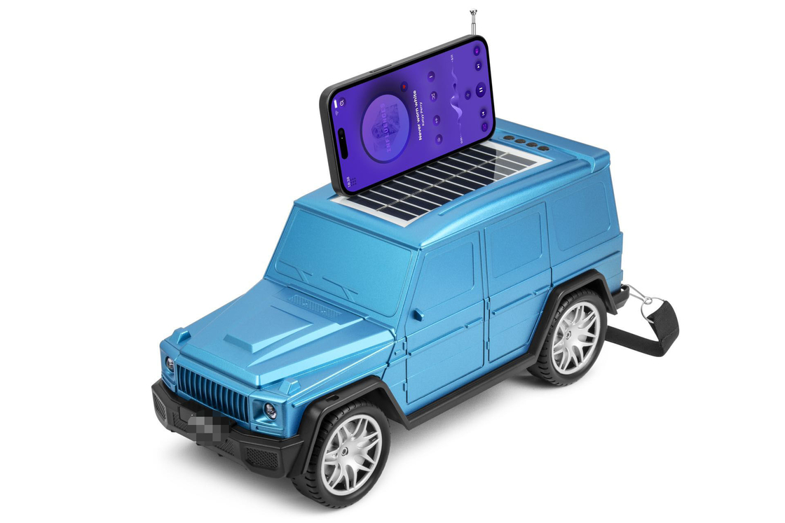 Κλασικός ομιλητής Bluetooth σε σχήμα αυτοκινήτου συνδυάζει ηλιακό φακό και λειτουργίες ραδιοφώνου για ταξίδια στο σπίτι