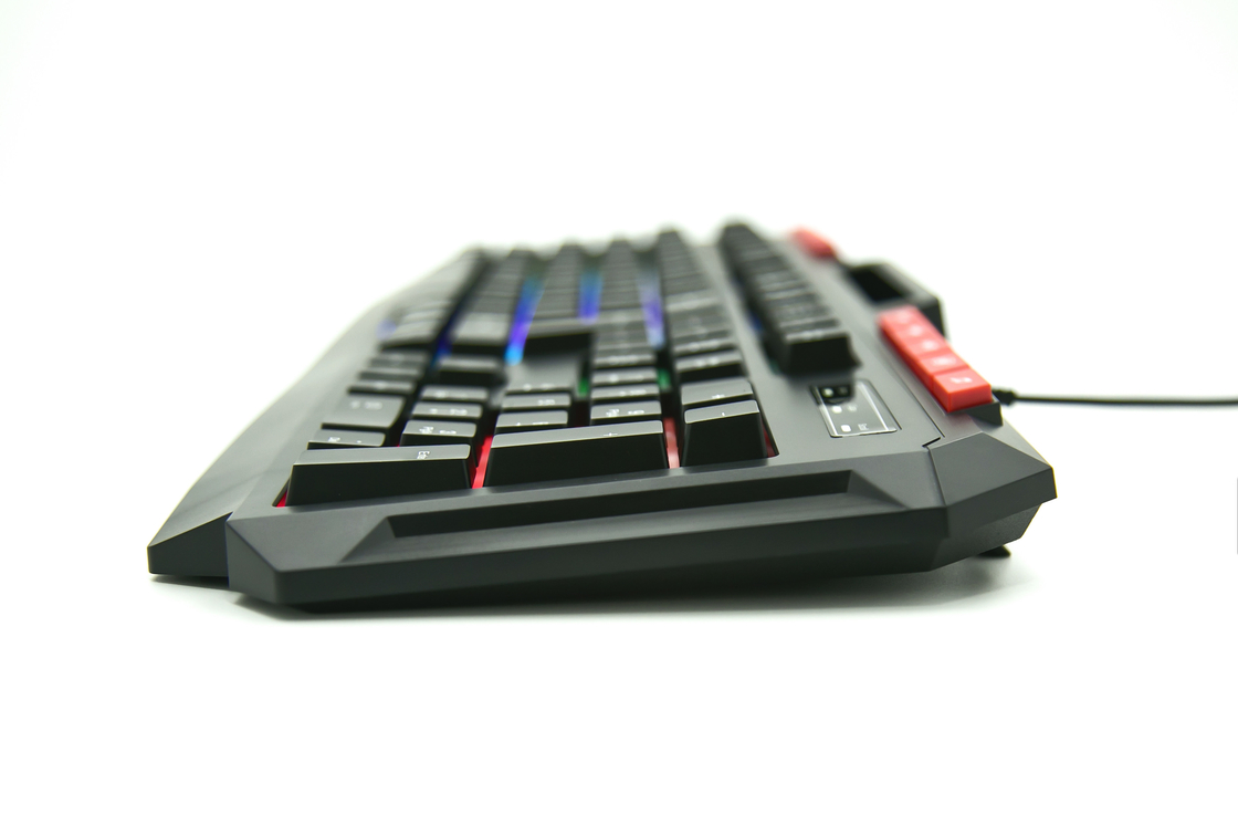 Προσαρμόσιμο φορητό Rainbow Backlit Gaming Keyboard με 104 πλήκτρα και 10 γρήγορα πλήκτρα για χρήστες που αναζητούν αποτελεσματική εργασία