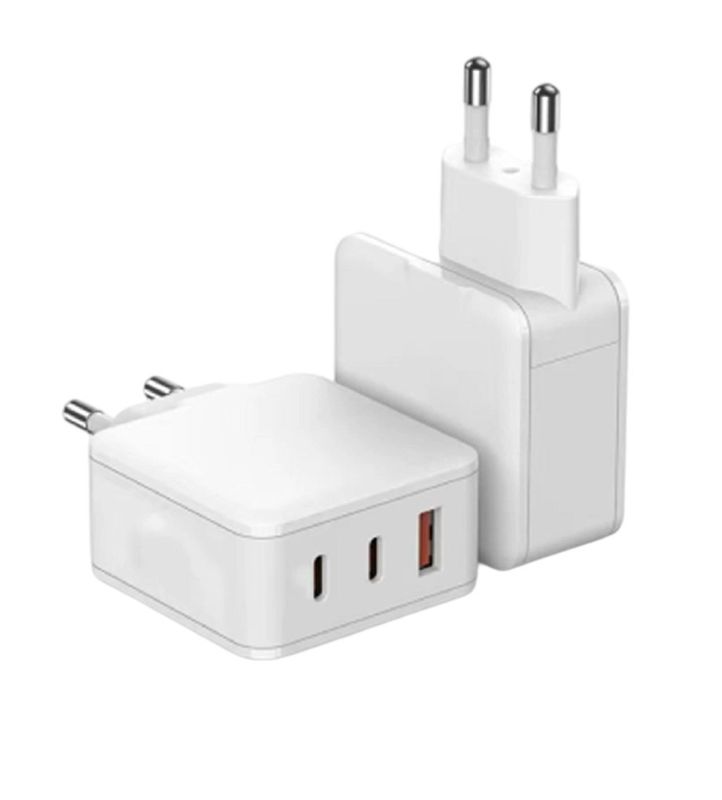 Τριών θυρών GaN φορτιστής με μέγιστη έξοδο 65W, πρωτόκολλα PD/QC, έξυπνη κατανομή ισχύος 110-240V Μαύρο / Λευκό